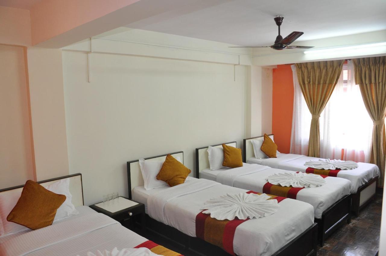 Hotel Pleasure Home Катманду Экстерьер фото