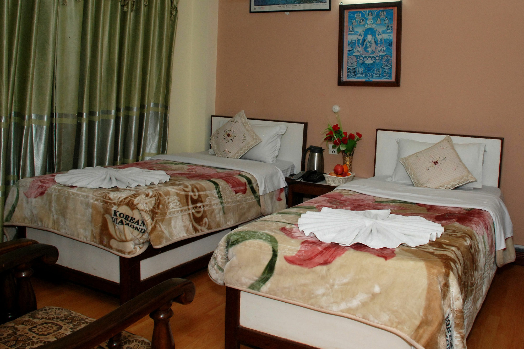 Hotel Pleasure Home Катманду Экстерьер фото