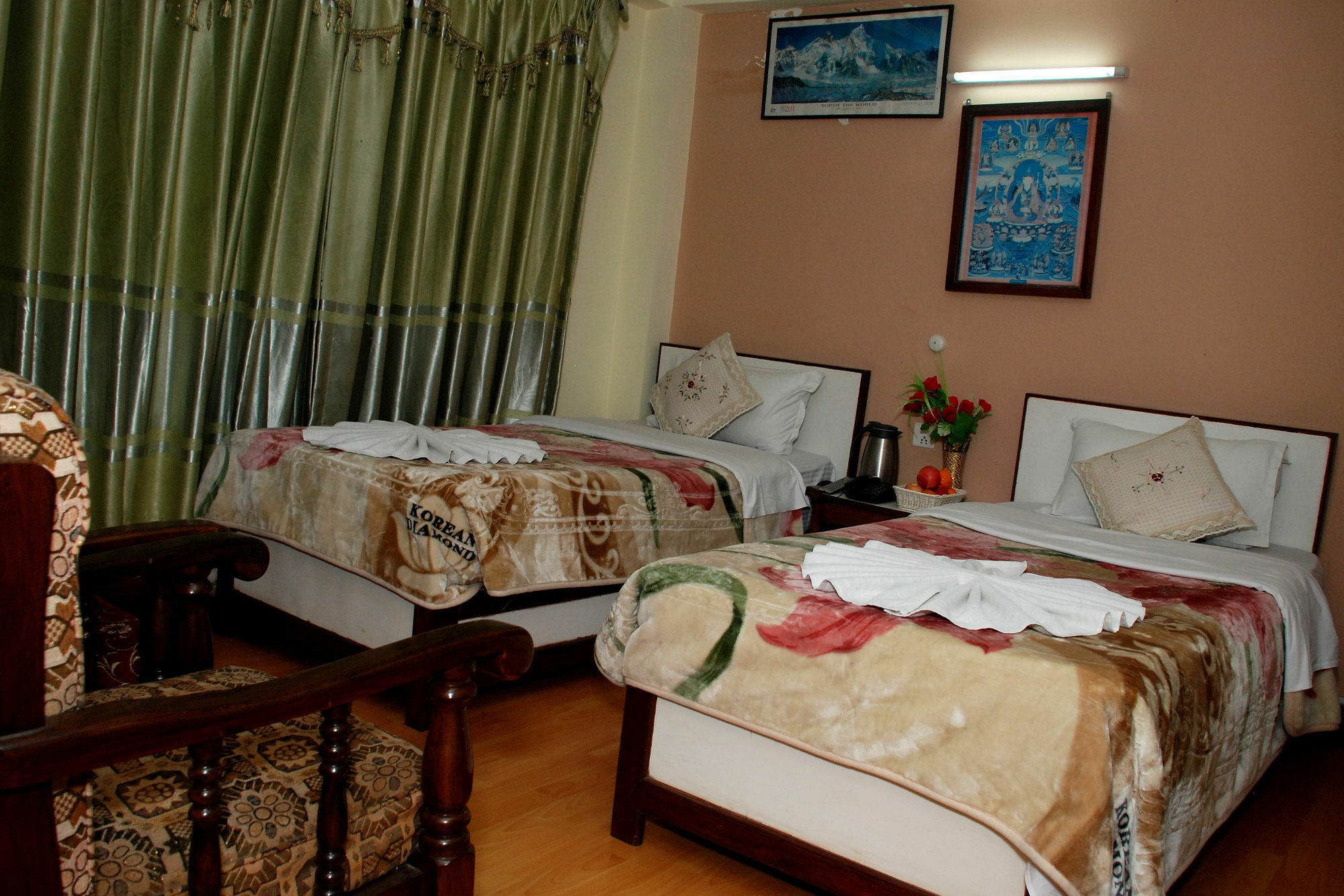 Hotel Pleasure Home Катманду Экстерьер фото